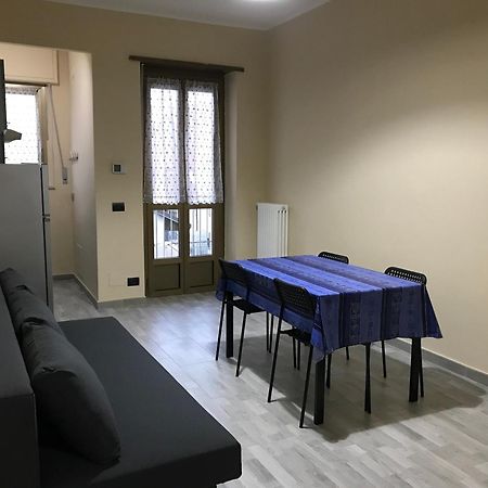 Apartamento Il Borgo Antico: Vista Su Reggia Di Venaria Reale Exterior foto